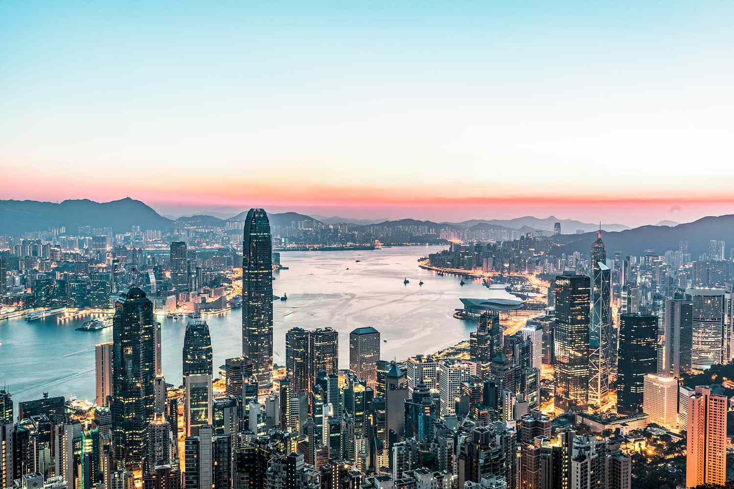 香港一向美國遊客重新開放，我就去了香港，情況如下